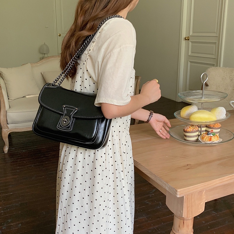 Túi đeo chéo IELGY có khóa phong cách thời trang Hàn Quốc