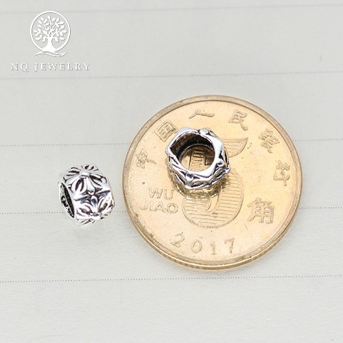 Charm bạc chặn hạt họa tiết hoa văn - NQ Jewelry