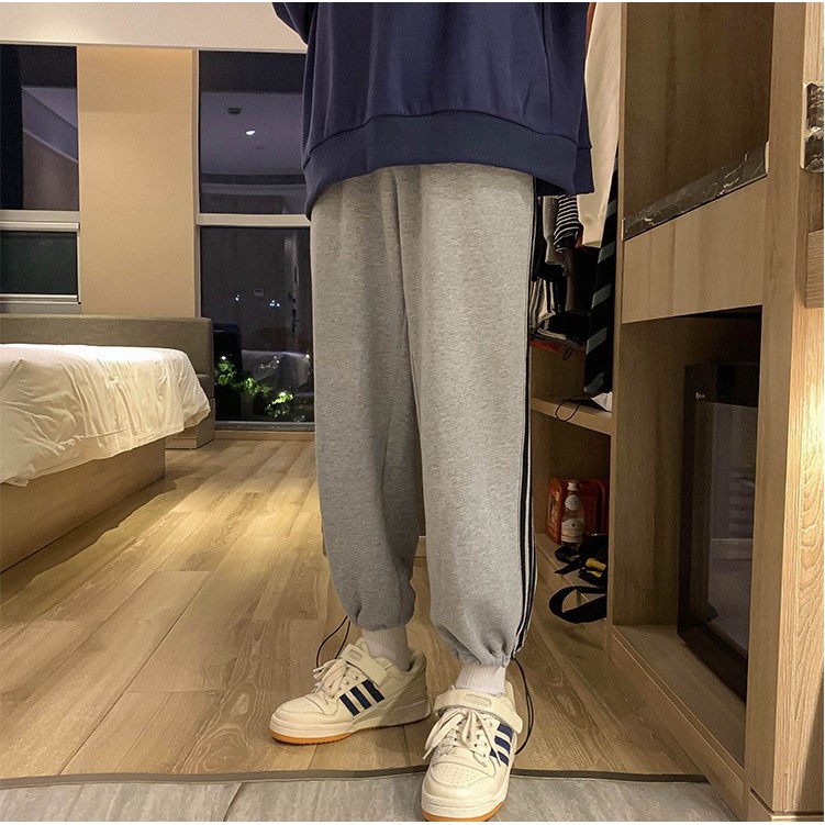 Quần Jogger Thể Thao Form Rộng Có Dây Rút Ở Ống Quần