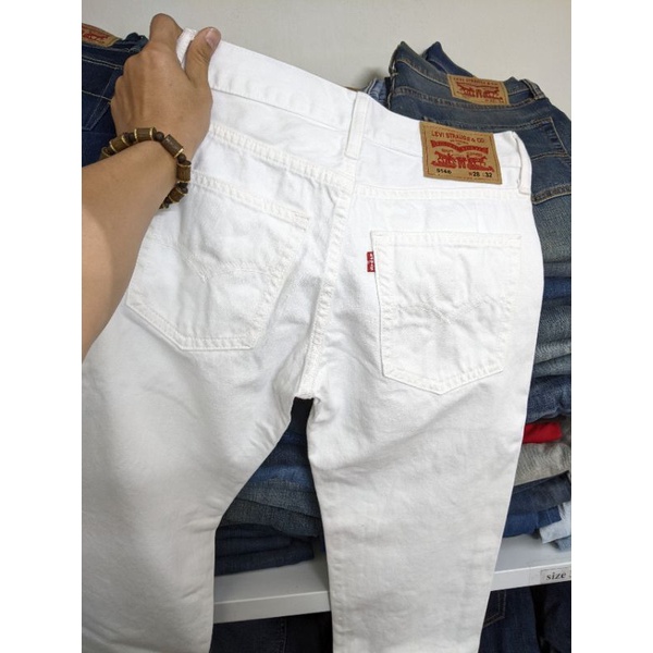 Quần jean levis trắng dáng đứng