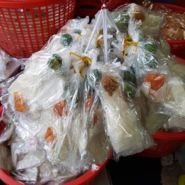 Bánh tráng phơi sương sate muối tỏi tắc xâu 50 bịch