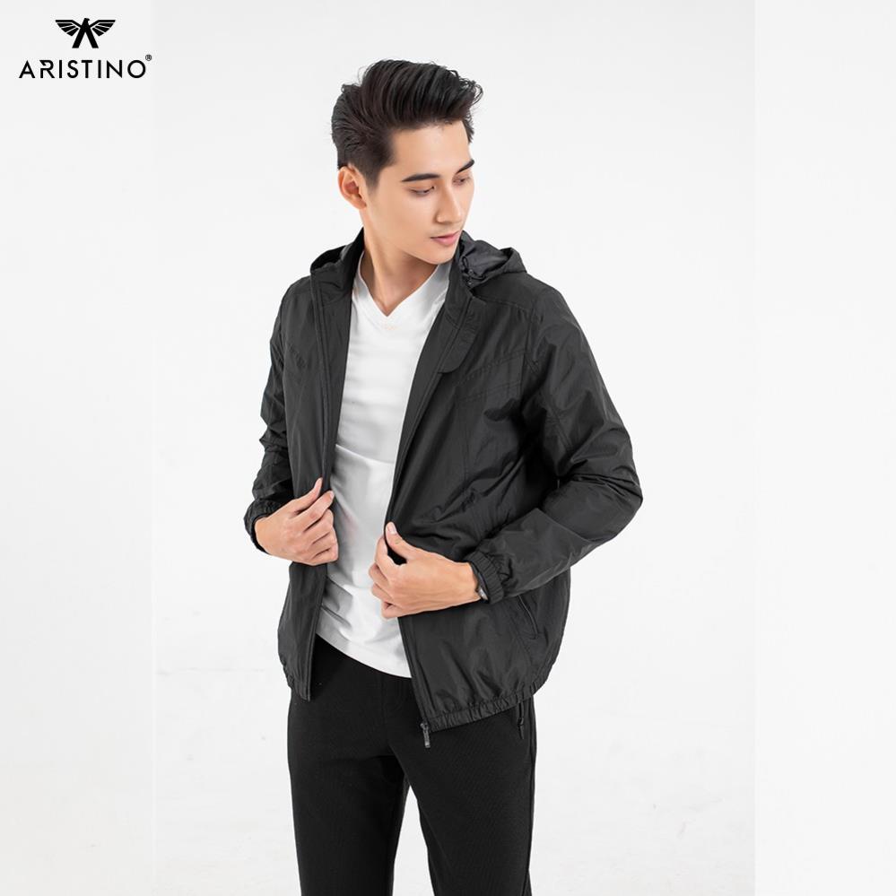 Áo khoác gió 2 lớp nam Aristino phom suông nhẹ thoải mái, có mũ có thể tháo rời tiện lợi - AJK003W9