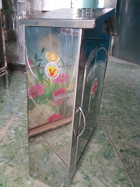 Tủ  y tế inox .