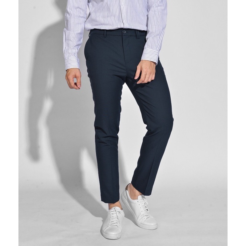Quần vải nam slim crop