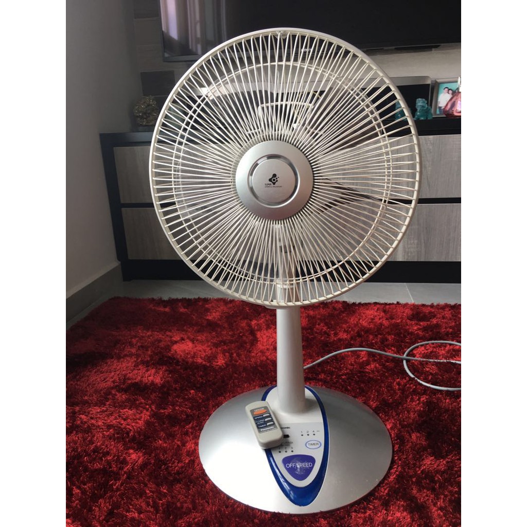 Quạt đứng lửng có điều khiển từ xa Panasonic F-307KH