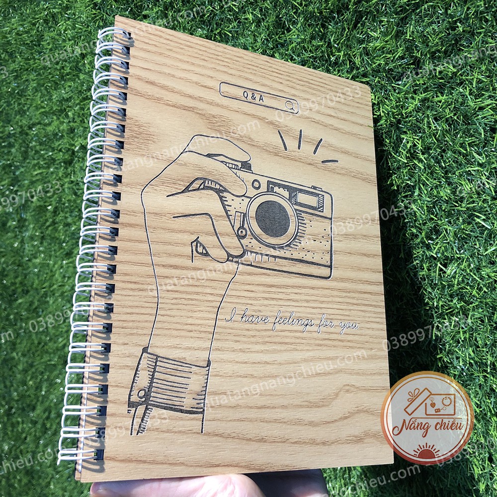 NOTEBOOK cá nhân - Sổ tay bìa gỗ khắc hình máy ảnh xịn xò - Khắc tên theo yêu cầu
