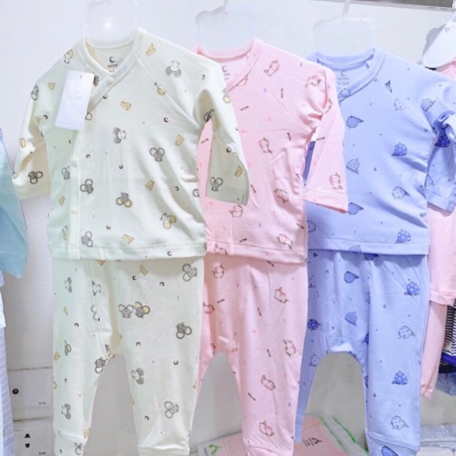 Bộ Cài Chéo Sơ Sinh Moon Vải Petit Siêu Mềm Mịn