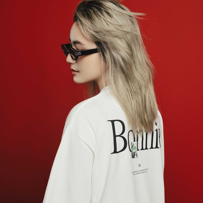 Áo phông ngắn tay unisex dáng relax in phồng 21ST URBAN Bonnie 22