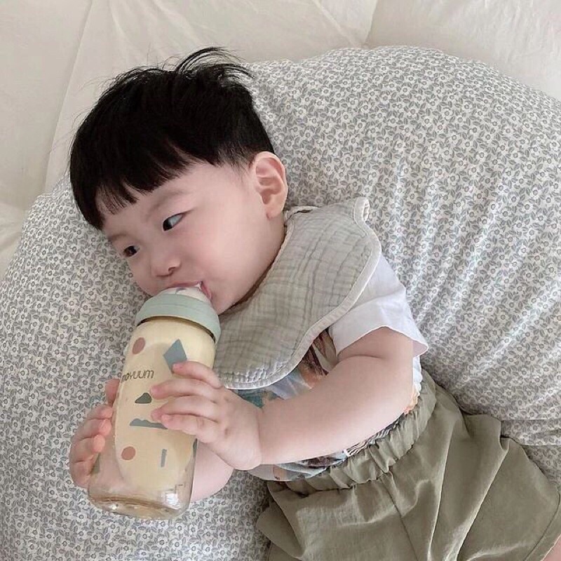 Bình sữa Moyuum mây 170ml và 270ml nội địa Trung có núm cho bé