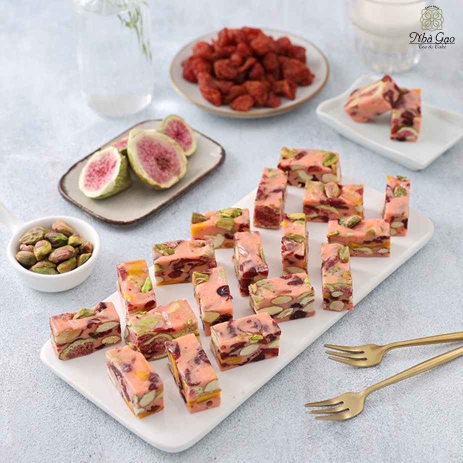 Kẹo Nougat Spring cao cấp Nhà Gạo hộp 300 gram