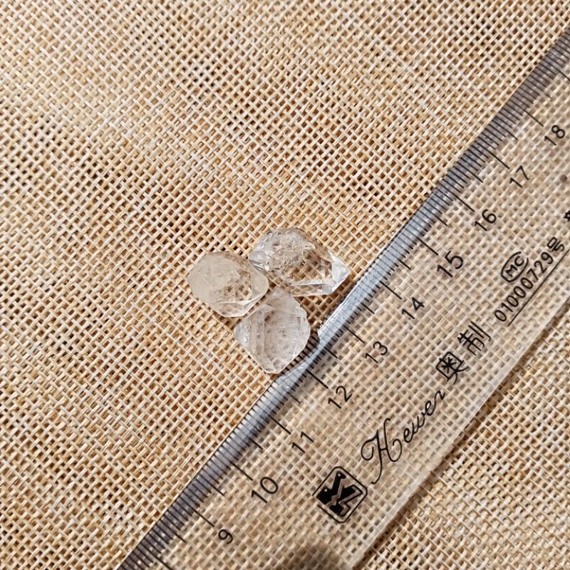 Tinh thể Herkimer diamond thô, làm handmade, trang trí, phong thủy, Mind Stone & Jewelry
