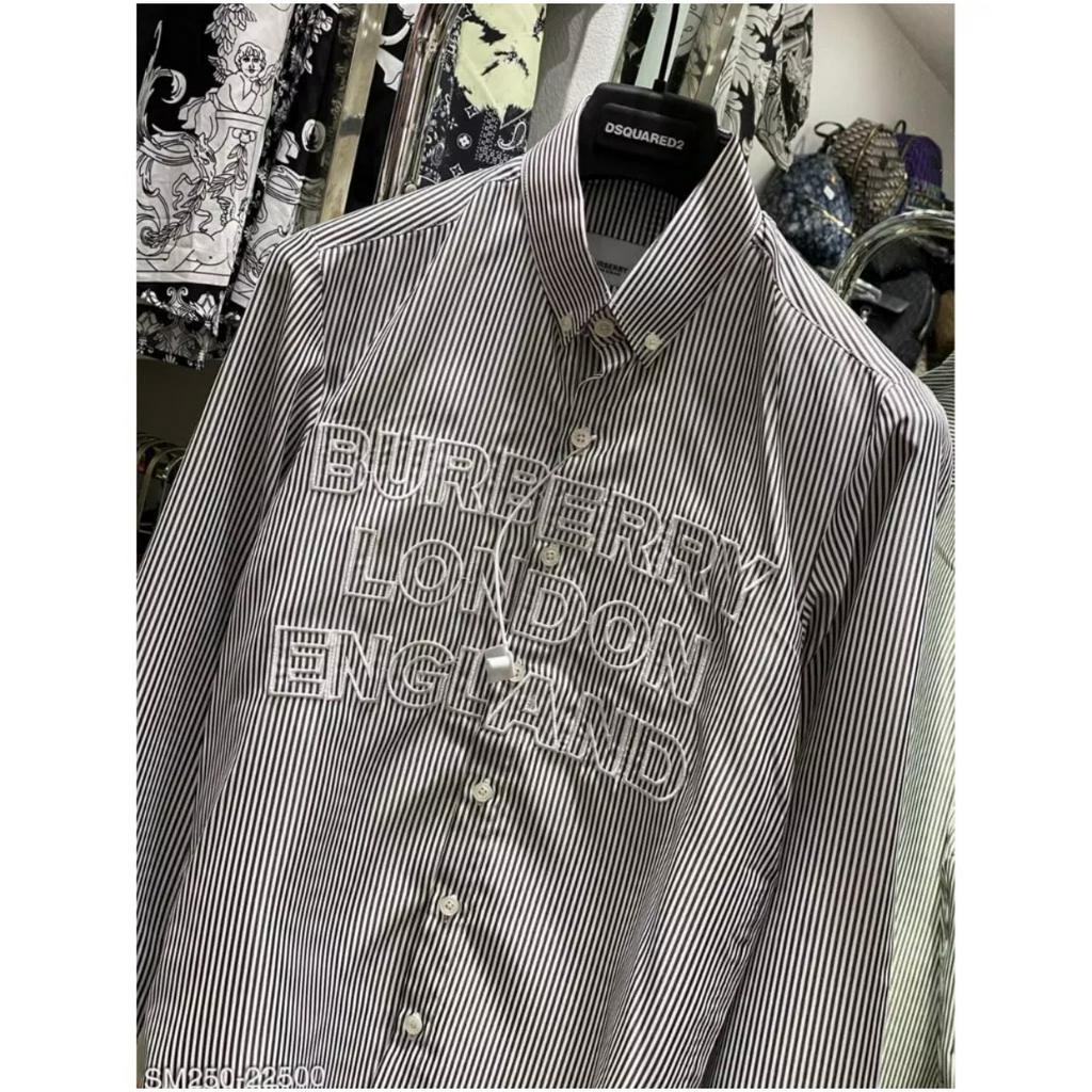 Áo Sơ Mi BURBERRY LONDON ENGLAND Ngắn Tay Kẻ Xám Thêu Chữ Cao Cấp
