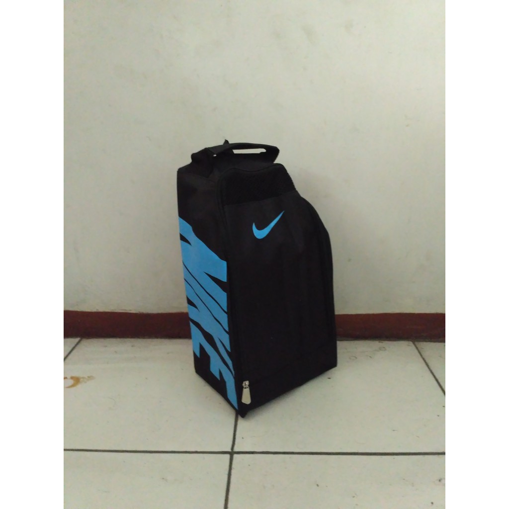 Túi Đựng Giày Thể Thao Nike Futsal Tiện Dụng