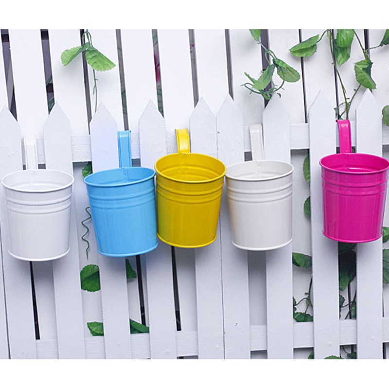 Chậu Trồng Cây Nhỏ Bằng Kim Loại Treo Ban Công Sân Vườn