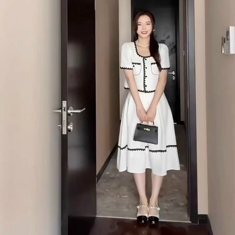 Set áo crop cv midi viền ren