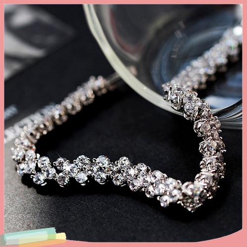 Vòng Đeo Tay Đính Đá Lấp Lánh Thanh Lịch Dành Cho Nữ