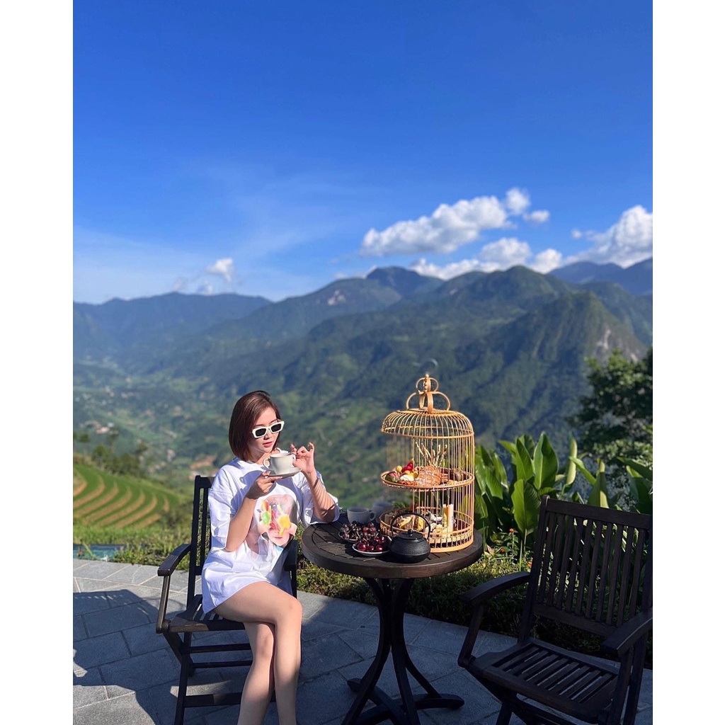 (Tqxk 1:1) Áo thun ADLV TQXK chuẩn  Mẫu mới e này đang hot ADLV BABY FACE SHORT SLEEVE T-SHIRT