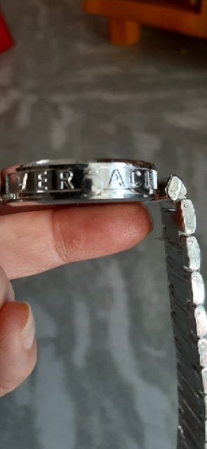 Đồng hồ nữ hiệu versace hàng si nhật | BigBuy360 - bigbuy360.vn