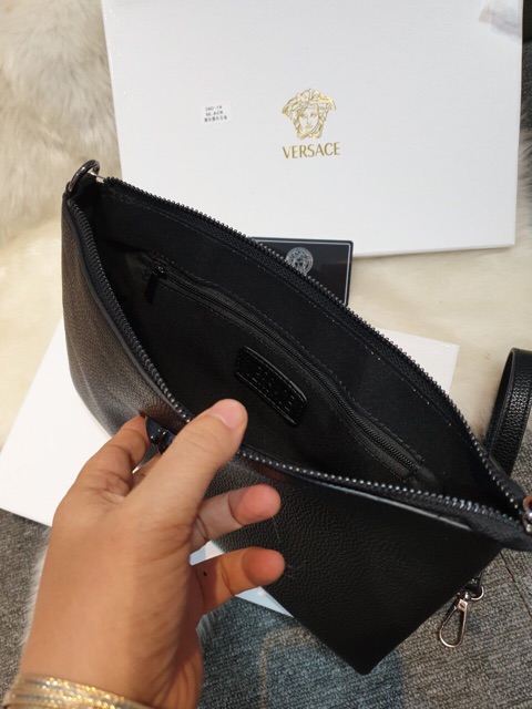 Em ví bản to sz 25 fullbox vesac khoá dập logo