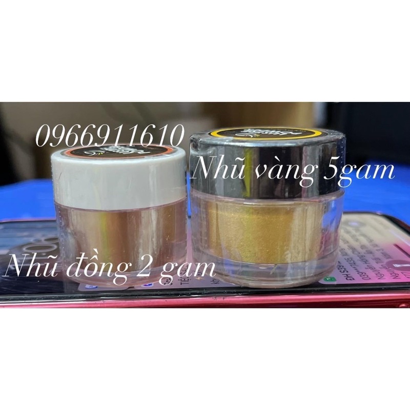 bột nhũ màu vàng và màu đồng trang trí bánh