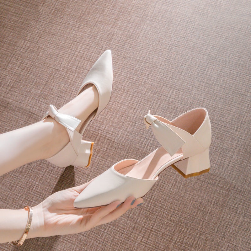 Rsevp giày cao gót trắng cô dâu giày cao gót trắng đế vuông giày cao gót mũi nhọn đính đá giày cao gót mũi nhọn 5p Giày Cao Gót 5cm Mũi Nhọn Đính Nơ Thời Trang Mới Cho Nữ