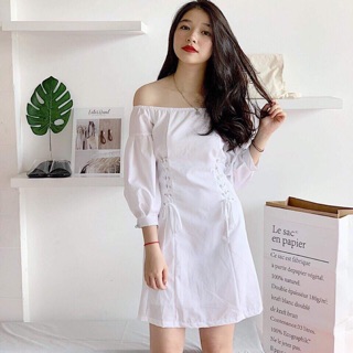 Đầm bệt vai nhúm eo