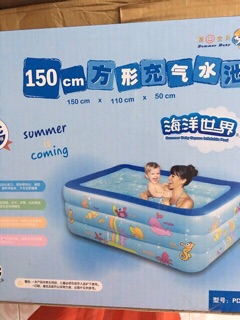 Phao bể nước bơm hơi
