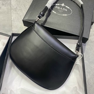 Túi Prada Cleo New 2021