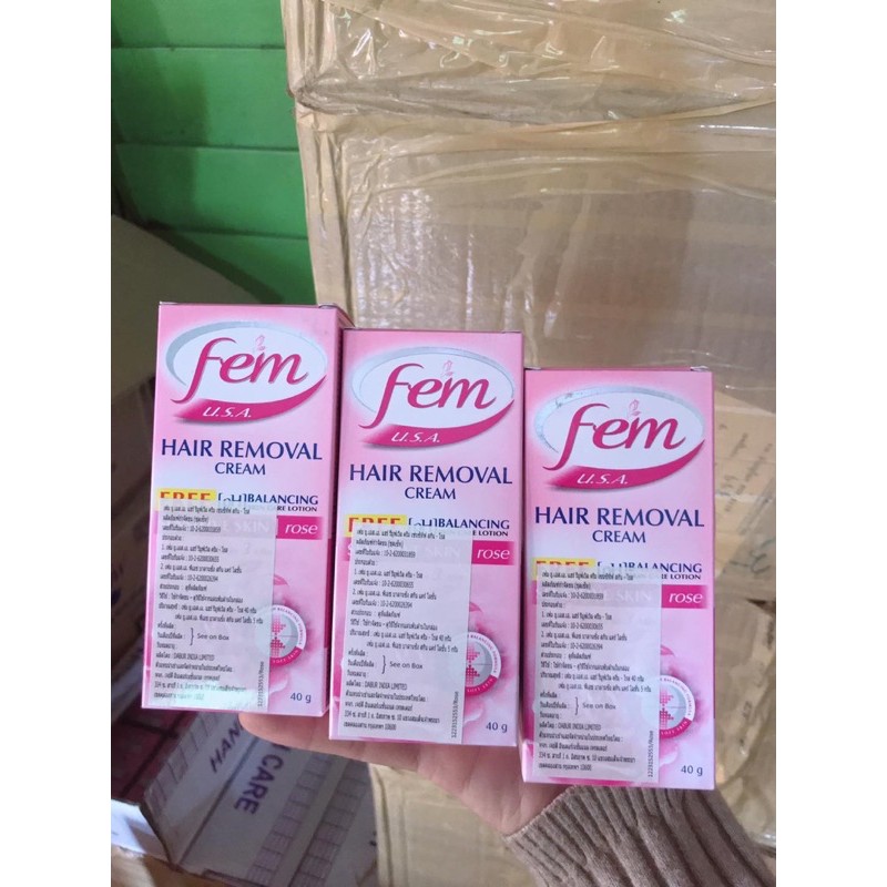 01 Hộp Kem Tẩy Lông Fem Thái Lan 40g