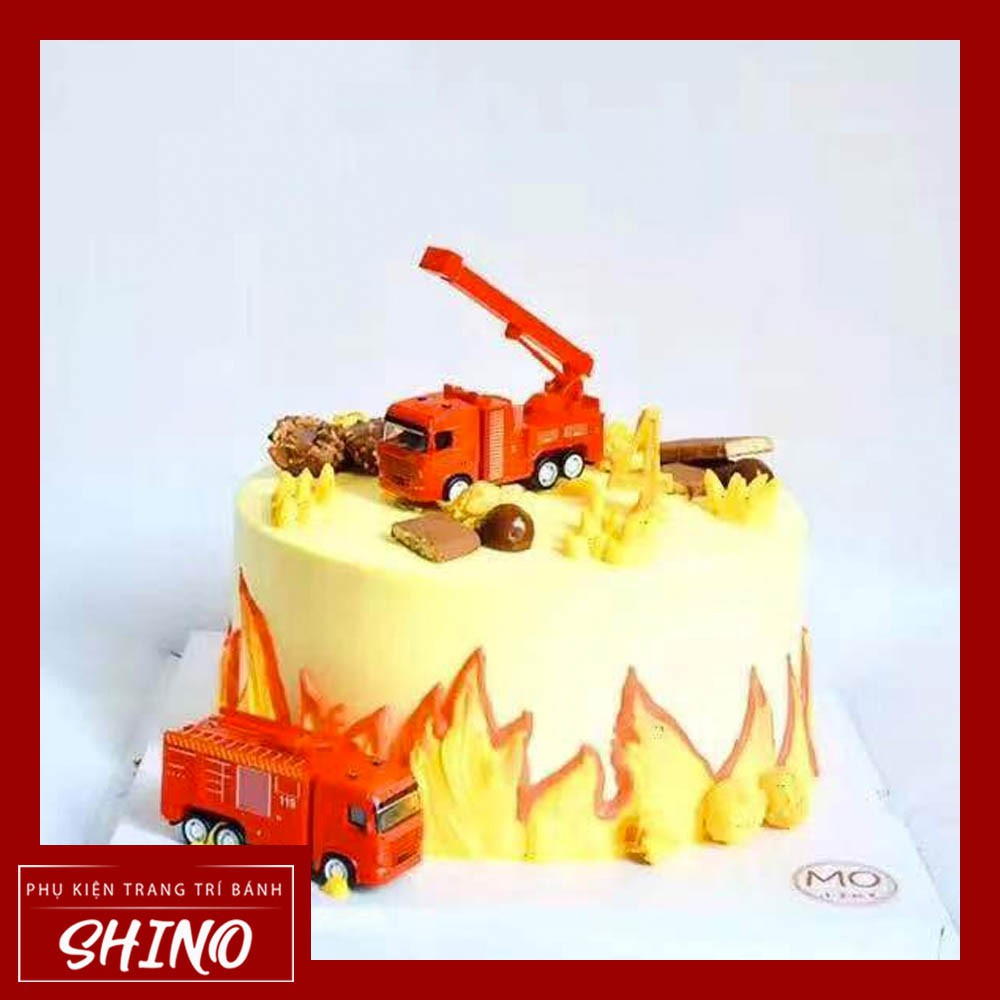 Đồ chơi xe cứu hỏa trang trí bánh