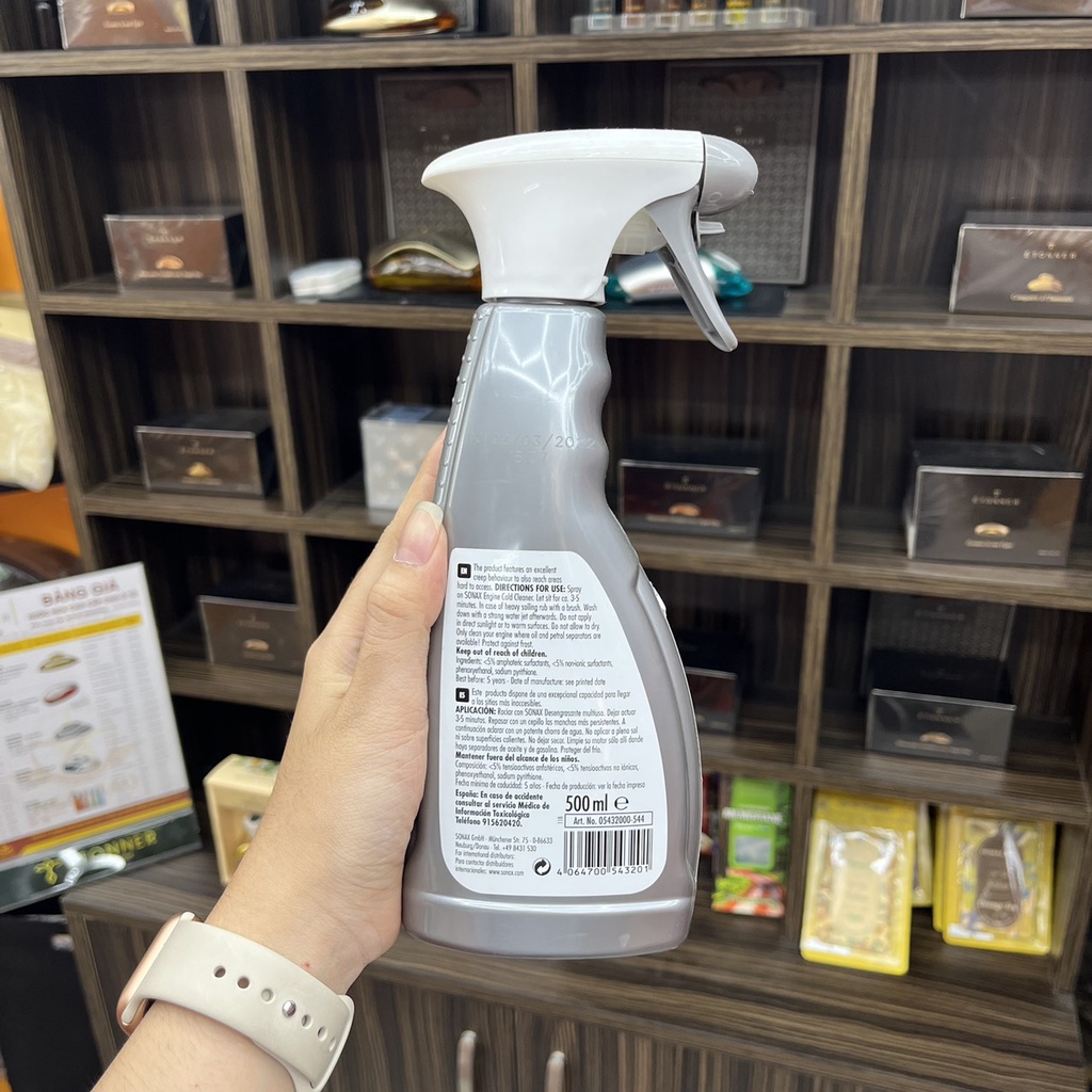Dung Dịch Làm Sạch Khoang Động Cơ Xe Sonax Engine Cold Cleaner 543200 500ml