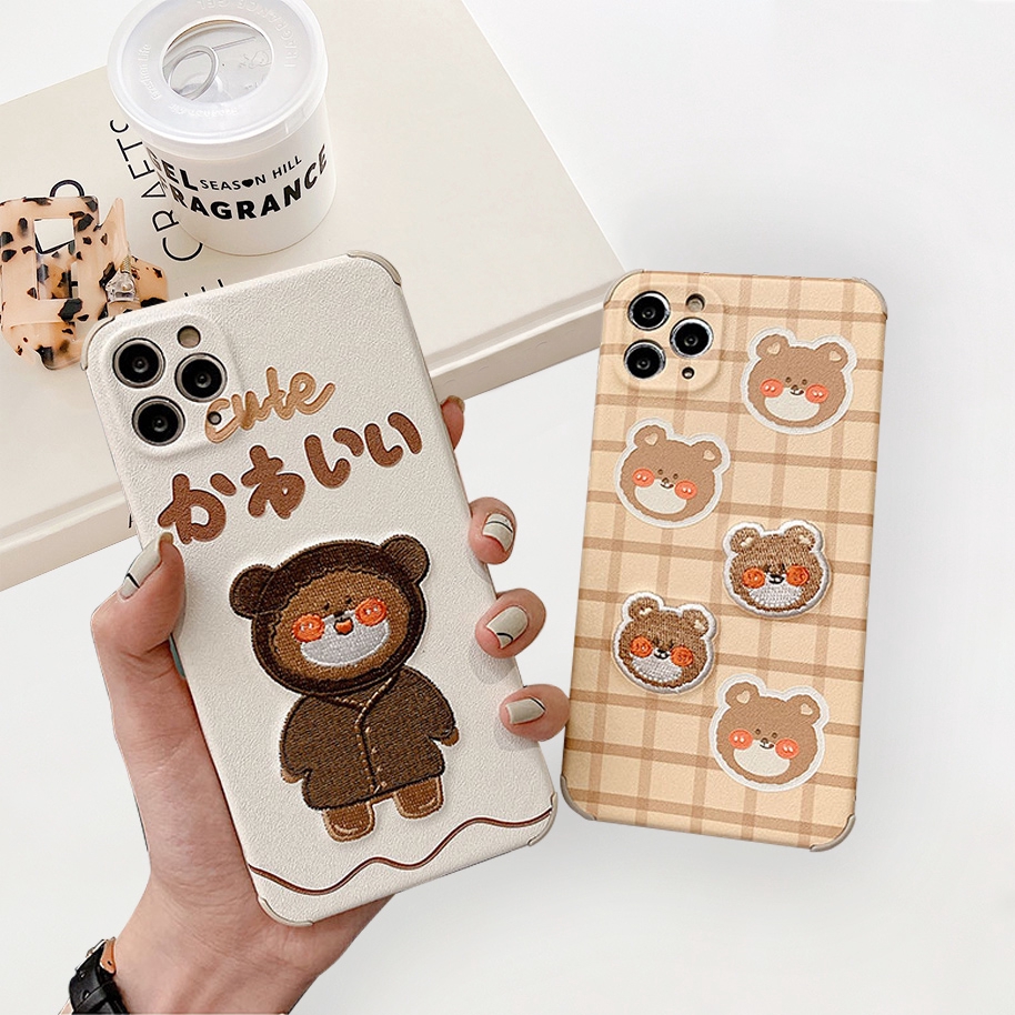 Ốp lưng iphone thêu gấu nâu cute 5/5s/6/6plus/6s/6splus/7/7plus/8/8plus/x/xr/xs/11/12/pro/max/plus/promax -Awifi H4-2