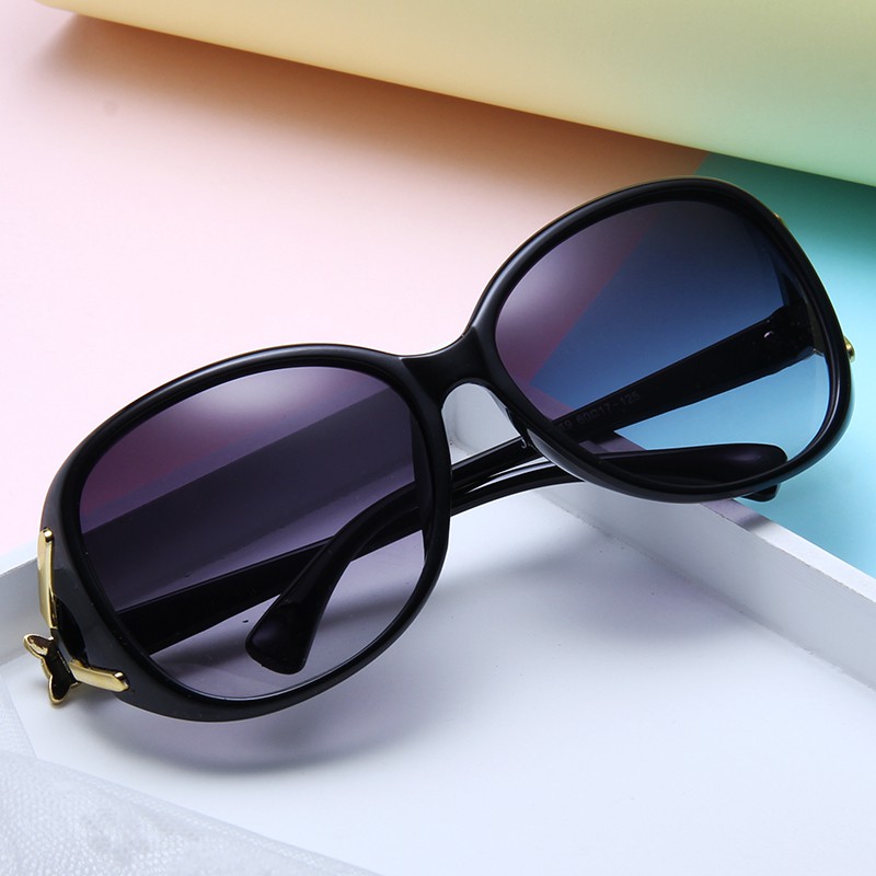 Kính mát gọng lớn tròng màu màu gradient thời trang cho nữ