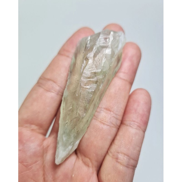 Thach anh xanh Prasiolite thô tự nhiên có 3 kích cỡ dùng thanh tẩy, làm handmade, sưu tầm..