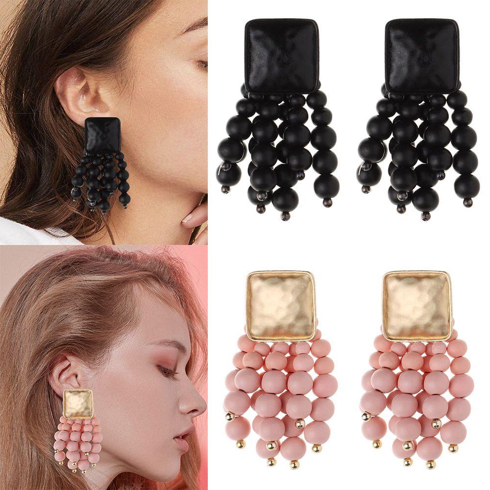 Khuyên Tai Kim Loại Dạng Hạt Gỗ Tua Rua Thời Trang