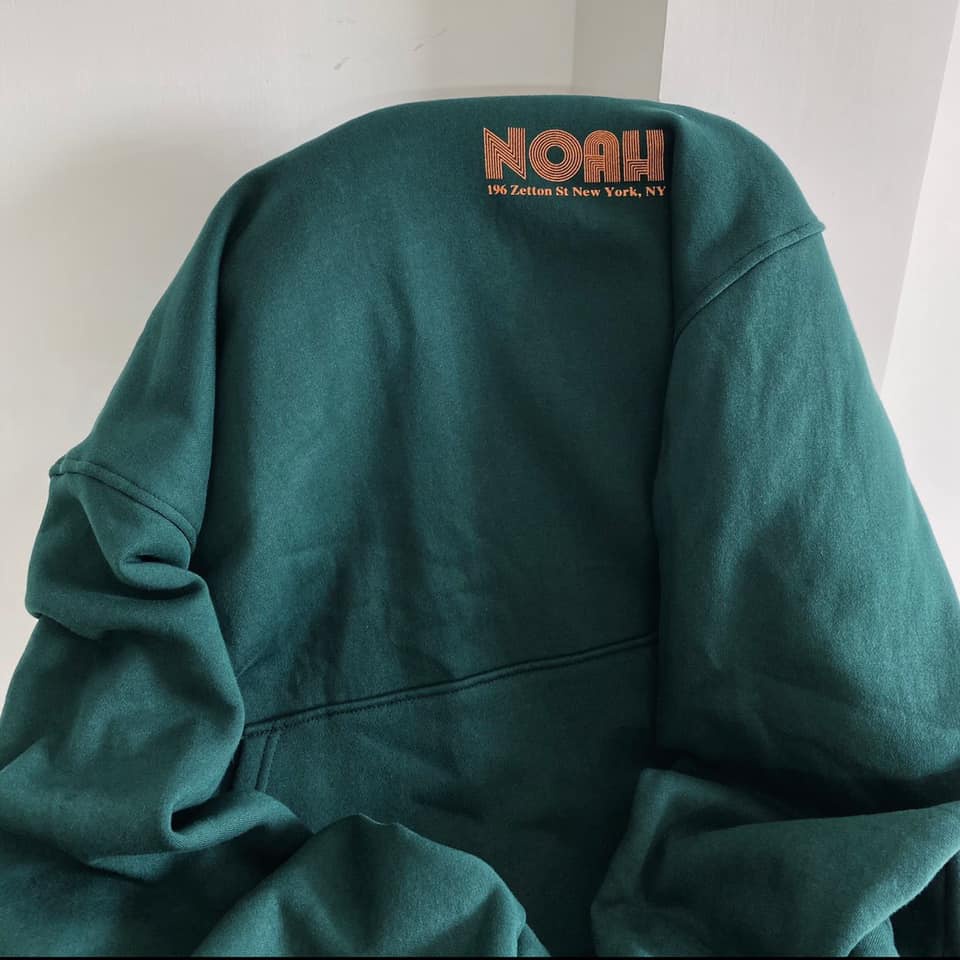 Áo khoác tay dài hoodie chữ noah | BigBuy360 - bigbuy360.vn