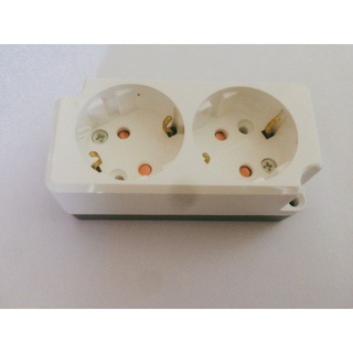 Ổ cắm điện Hàn quốc 2chui DP 1211 Có chân tiếp địa an toàn điện áp 16A- 250V~