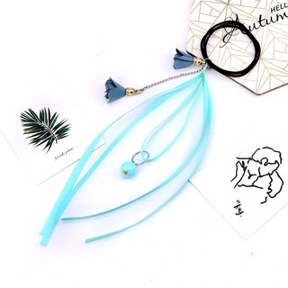 Cột tóc hoa rơi cổ trang