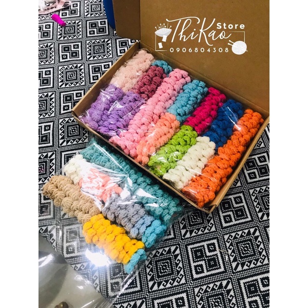 Hoa len 6 cánh, hoa có gim cài áo