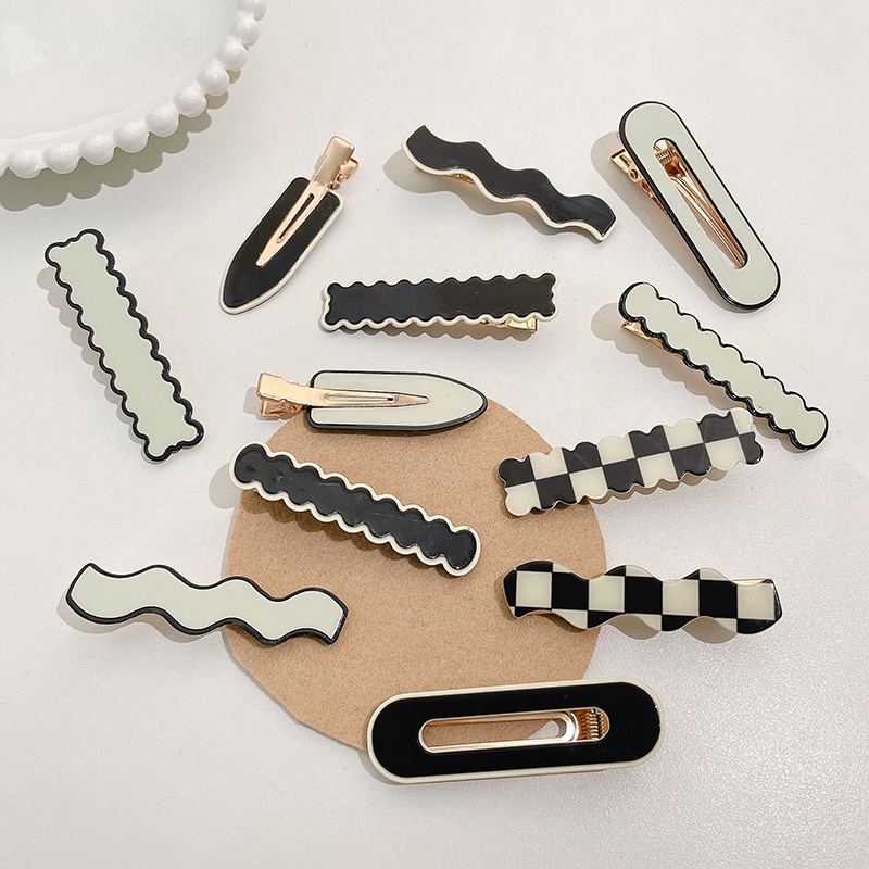 Kẹp Tóc Bằng Nhựa Acrylic Thiết Kế Đơn Giản Thời Trang Hàn Quốc Cho Nữ