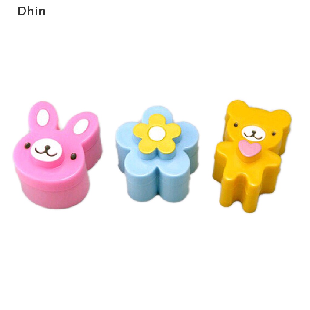 Bộ 3 Khuôn Cắt Bánh Sandwich Hình Thỏ / Gấu Trúc / Hoa Xinh Xắn Tiện Dụng