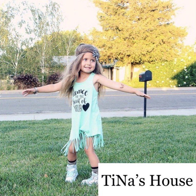 Đầm Thun Sát Nách: Thời Trang Phong Cách Tua Rua... Cho Bé Từ 0-4Tuổi.