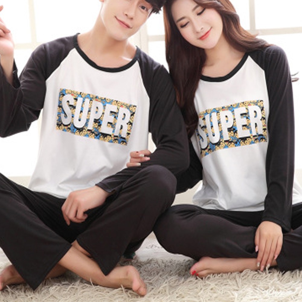Set Đồ Ngủ Áo Tay Dài + Quần Dài Hoạ Tiết Chữ In Cho Nam Và Nữ