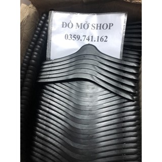 Móc áo nhựa người lớn - móc áo vai to