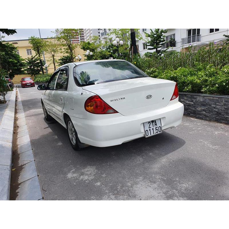 Tay mở cửa trong Kia Spectra, Tay mở cửa ngoài Kia Spectra