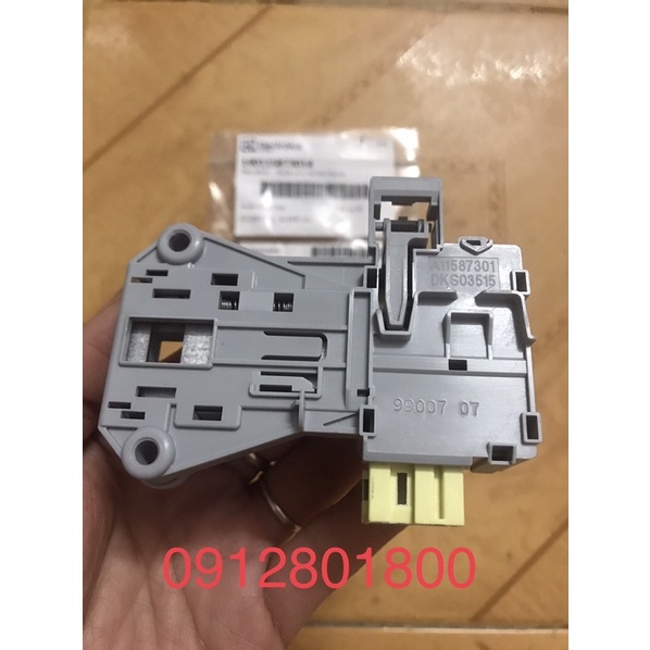 KHÓA CỬA MÁY GIẶT ELECTROLUX 10932 /12942 / 12732 / 12933 / 12935 / 12938 / 12022 / 14113 / 12853