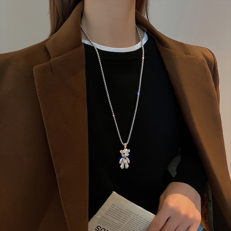 Vòng cổ XIAOBOACC bằng thép không gỉ mặt dây hình gấu đính đá kim cương giả thời trang cho nam và nữ