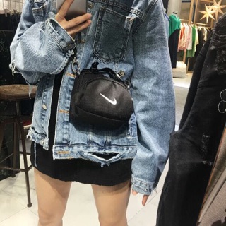Túi nhỏ đeo chéo Nike (order)