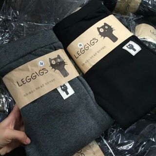QUẦN LEGGING MÈO LÓT LÔNG CHẤT DÀY ĐẸP, LÔNH MỊN, MẶC ẤM LẮM. QUẦN FREE SIZE TỪ 40 ĐẾN 55KG VỪA Ạ. CÓ 2 MÀU ĐEN VÀ GHi.