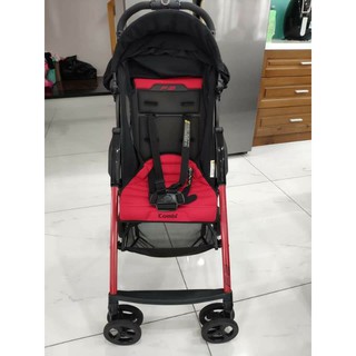 xe đẩy combi f2